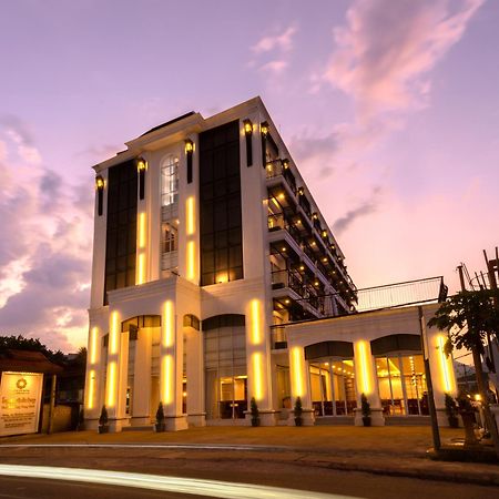 Oudomsin Vangvieng Hotel Vang Vieng Exterior foto